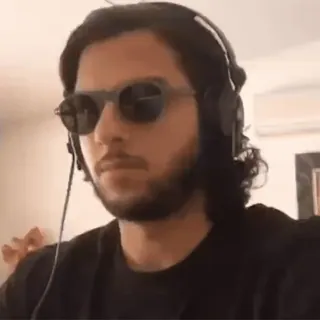 😐 a8c43712 uomo, occhiali da sole, cuffie, persona, barba, musica whatsapp sticker