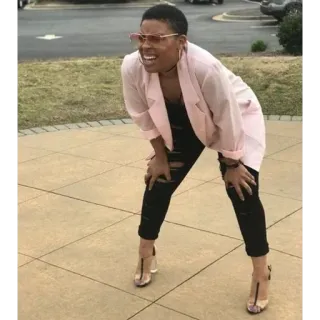 👀 d9dfc3c4 femme, mème, confus, plissant les yeux, regardant, personne telegram sticker