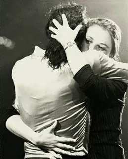 ❤ 60c2ab99 объятие, привязанность, объятие, любовь, дружба telegram sticker