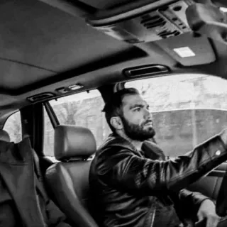 🚗 548f1f30 mężczyzna, samochód, jazda, kurtka skórzana, portret, auto telegram sticker