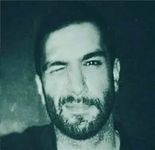 😉 5eedc907 mężczyzna, twarz, broda, mrugnięcie telegram sticker