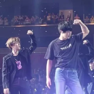 💕 15f83523 telegram sticker