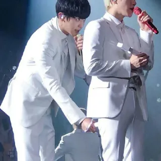 *ChanBaek* @Kpoper_planetbot whatsapp stickers