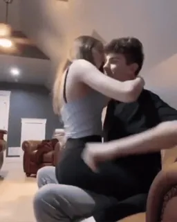 😍 46969d43 baiser, couple, amour, relation, affection whatsapp sticker