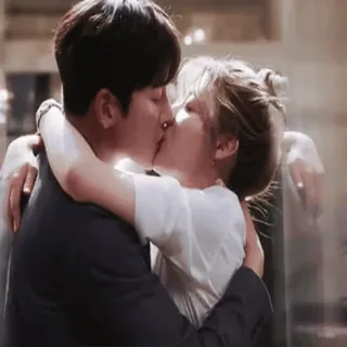 💋 efc71cdf baiser, romance, couple, amour, affection, relations whatsapp sticker