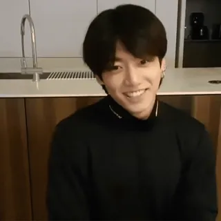 🦅 8c156c37 Jungkook người, nụ cười, đàn ông, kpop, người nổi tiếng telegram sticker