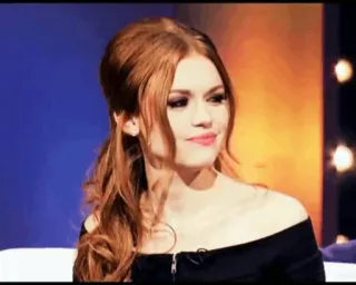 ☁ 1674f713 wanita, potret, rambut merah, aktris, selebriti telegram sticker