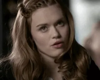 💧 92ec60e1 wanita, potret, rambut keriting, pirang, gadis telegram sticker