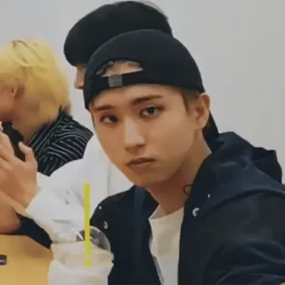 😏 c48c6b22 telegram sticker