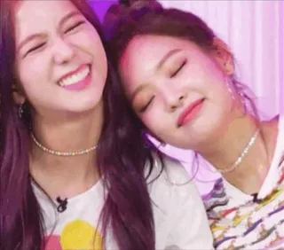 🐚 9ed82bdb perempuan, teman, tersenyum, bahagia, imut, persahabatan telegram sticker