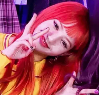 🍊 b6fd17ac wanita, rambut merah, tanda perdamaian, senyum, potret, orang, perempuan telegram sticker