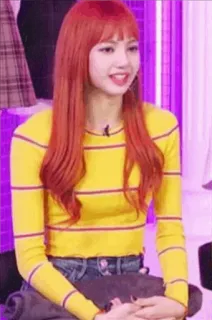 🍊 c6672f64 Lisa kpop, penyanyi, lalisa, blackpink, penari, idola, kemeja kuning, rambut merah telegram sticker