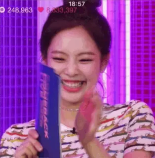 🐚 ec7ee8bd Jennie K-pop, penyanyi, idola, wanita, hiburan, selebriti, musik telegram sticker