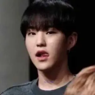 😝 c32dea67 telegram sticker