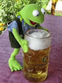 🍺 45ae59a6 Kermit Kermit o Sapo, cerveja, fantoche, álcool, fofo, Muppet, bebendo telegram sticker