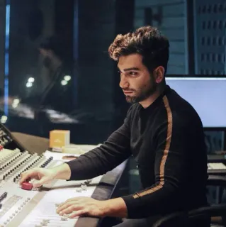 🖤 219ed9fb pria, musik, suara, audio, studio, mixer, produksi telegram sticker