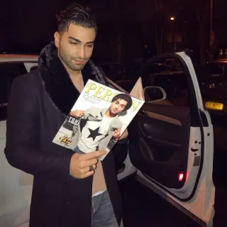 🖤 26556984 PERSON majalah, orang, pria, potret telegram sticker