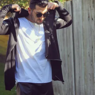 🌀 4152a52c pria, kacamata hitam, potret, mode, gaya, laki-laki telegram sticker