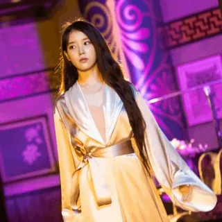 ✨ 7b9df70e IU kpop, singer, korean, celebrity, performer, idol telegram sticker