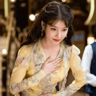 🏨 e8f44d3b IU actress, korean, singer, celebrity, woman telegram sticker