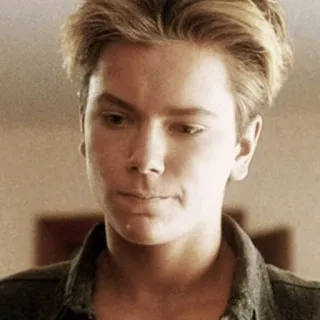 🌐 03bbfb38 River Phoenix actor, River Phoenix, celebridad, retrato telegram sticker