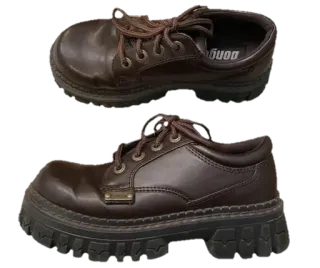 🤩 33b7d838 Schuhe, braune Schuhe, Schuhwerk, Schnürschuhe, Plateauschuhe telegram sticker