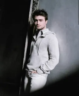 🐚 76dbc1f0 Daniel Radcliffe ator, celebridade, homem, retrato, moletom com capuz, casual whatsapp sticker