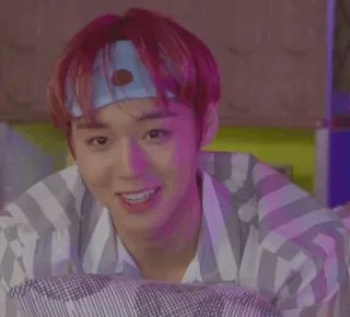 💸 1f54f6ef 남자, 사람, 인물, 머리띠, 미소 telegram sticker