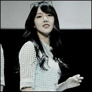 🌚 92c32112 ผู้หญิง, เกาหลี, คนดัง, เอเชีย, นักร้อง telegram sticker