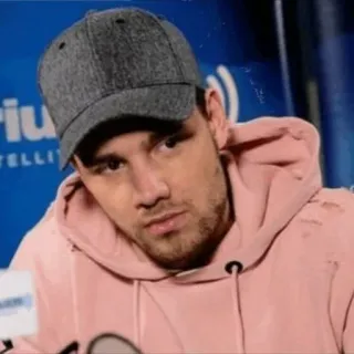 🗿 c68f62d2 whatsapp sticker