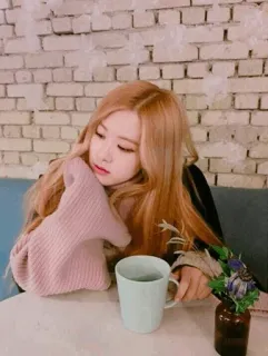 💫 836610af Rosé Rosé, Blackpink, Kpop, Singer, Idol, coffee, cafe whatsapp sticker