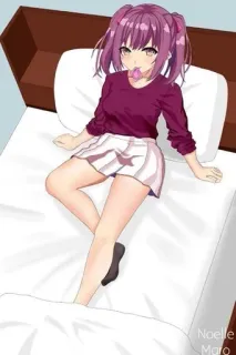 💕 b436daf8 Noelle Maro 动漫, 女孩, 床, 棒棒糖, 可爱 telegram sticker