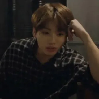 💗 23b1ee7f persona, hombre, retrato, interior, casual telegram sticker