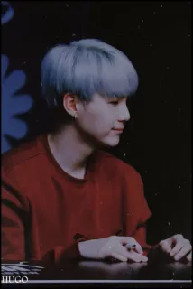 🎻 d04d6e5a HUGO whatsapp sticker