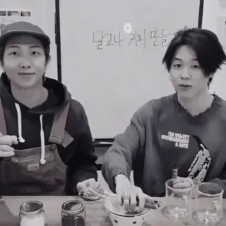 Цвчм @fristayllo whatsapp stickers