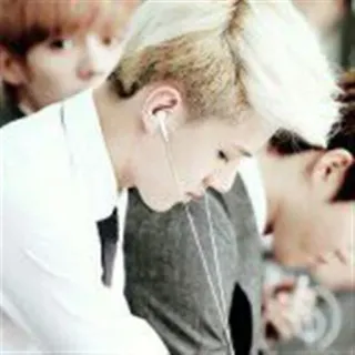 🎧 8eacda2b telegram sticker