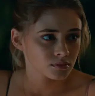 🍃 561a5225 портрет, женщина, крупный план, человек whatsapp sticker