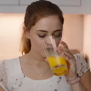 📚 f615add0 женщина, пьет, апельсиновый сок, стакан, портрет, девушка whatsapp sticker
