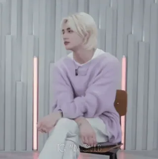 🪡 c5254094 IG: ANOXCLUB person, seated, blond hair, kpop telegram sticker