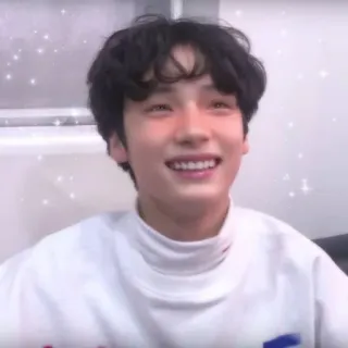 🥰 c438f82c telegram sticker