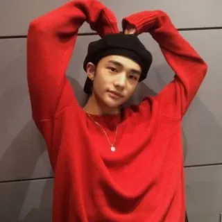 🐹 18bd0f7a Porträt, Person, Pullover, roter Pullover, Hut, Barette, Herz Handzeichen telegram sticker