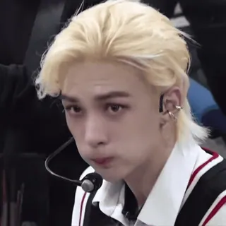 👄 6eb53b97 telegram sticker