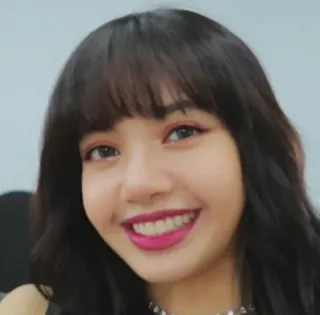 🍸 67cd6b37 Lisa kpop, lisa, blackpink, 偶像, 歌手, 女性 whatsapp sticker