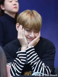 ✨ f7081a66 King of The Heart kpop, trái tim, người, con trai telegram sticker