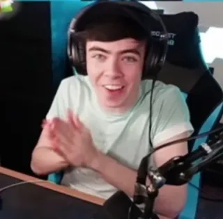 🌟 8efa480d telegram sticker