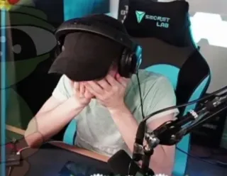 🌟 9899820d telegram sticker