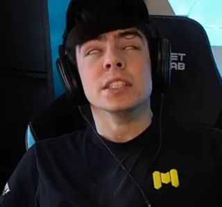 🌟 da2032d3 telegram sticker