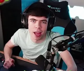 🌟 e9f35622 telegram sticker