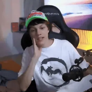 🌟 6427182e telegram sticker