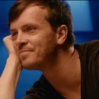 ❤️ 7a05bfe7 pria, orang, potret, close up, mendekat, ekspresi wajah telegram sticker